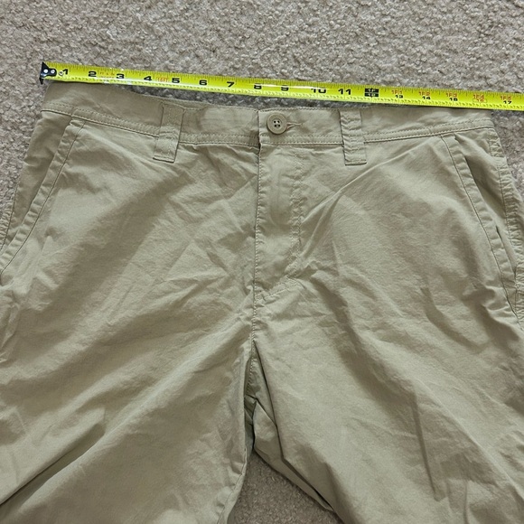 Columbia Washed Out Shorts Men’s 32x10 - Picture 9 of 10